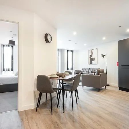 Stayzeni, Ouse Court 2 Bedroom Flat *
