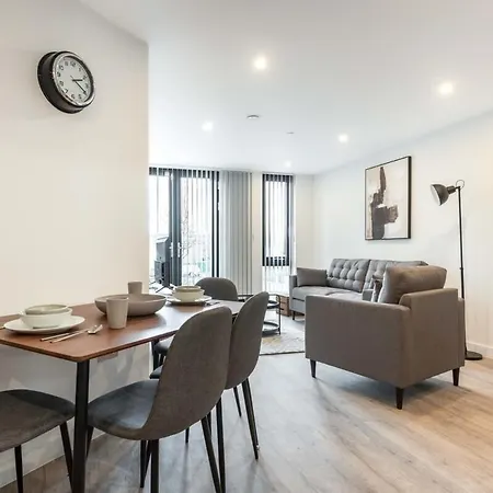 Stayzeni, Ouse Court 2 Bedroom Flat Daire York